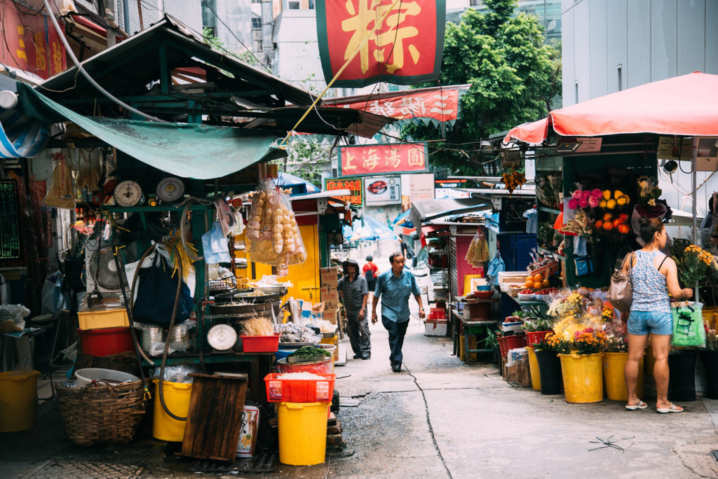 walking tours hong kong